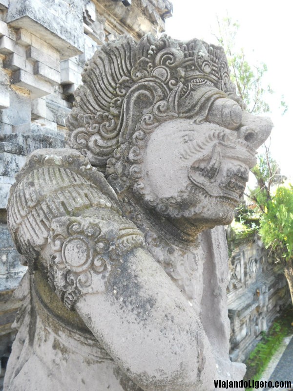 Figura Templo Pura Masceti